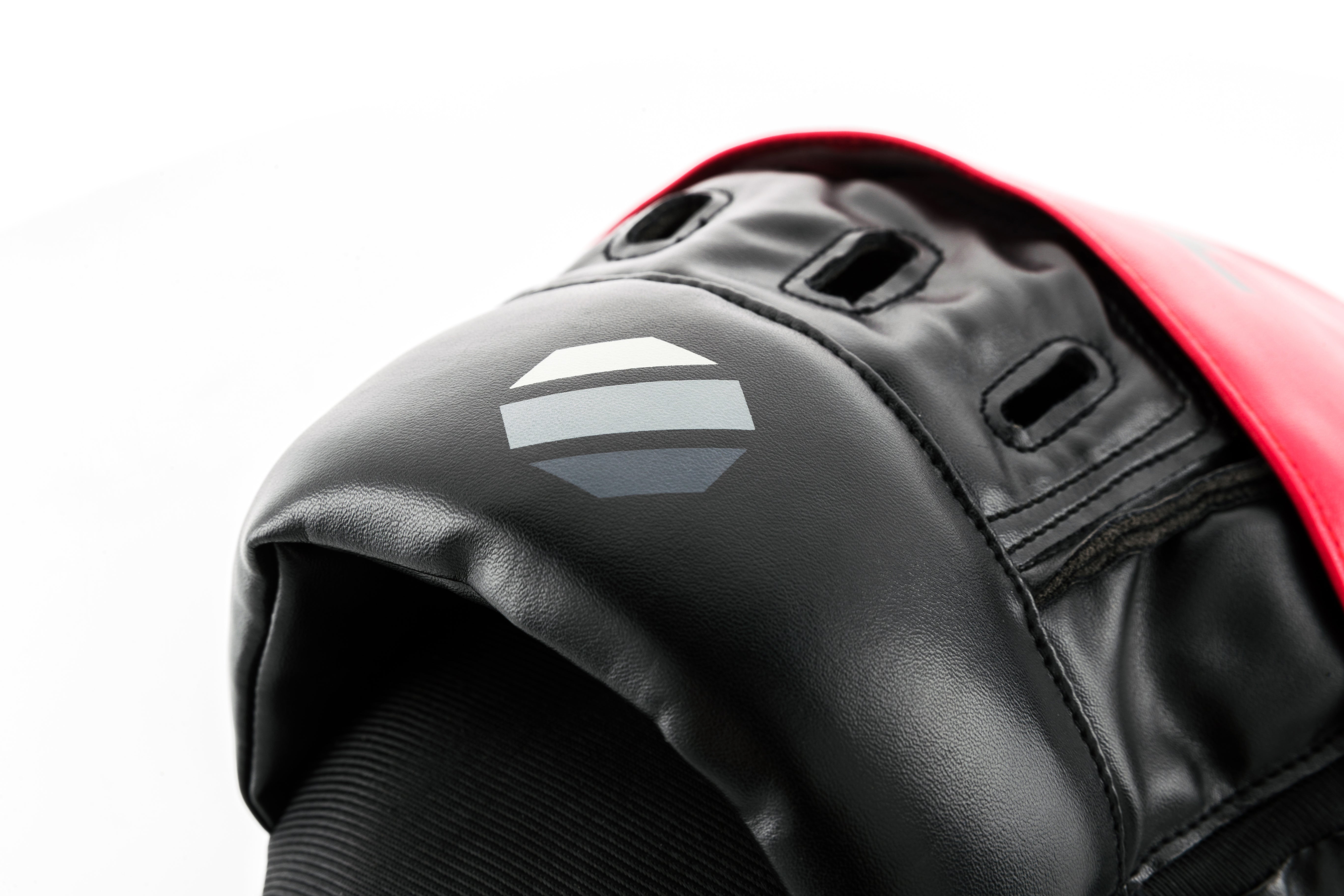 UFC Curved Focus Mitts