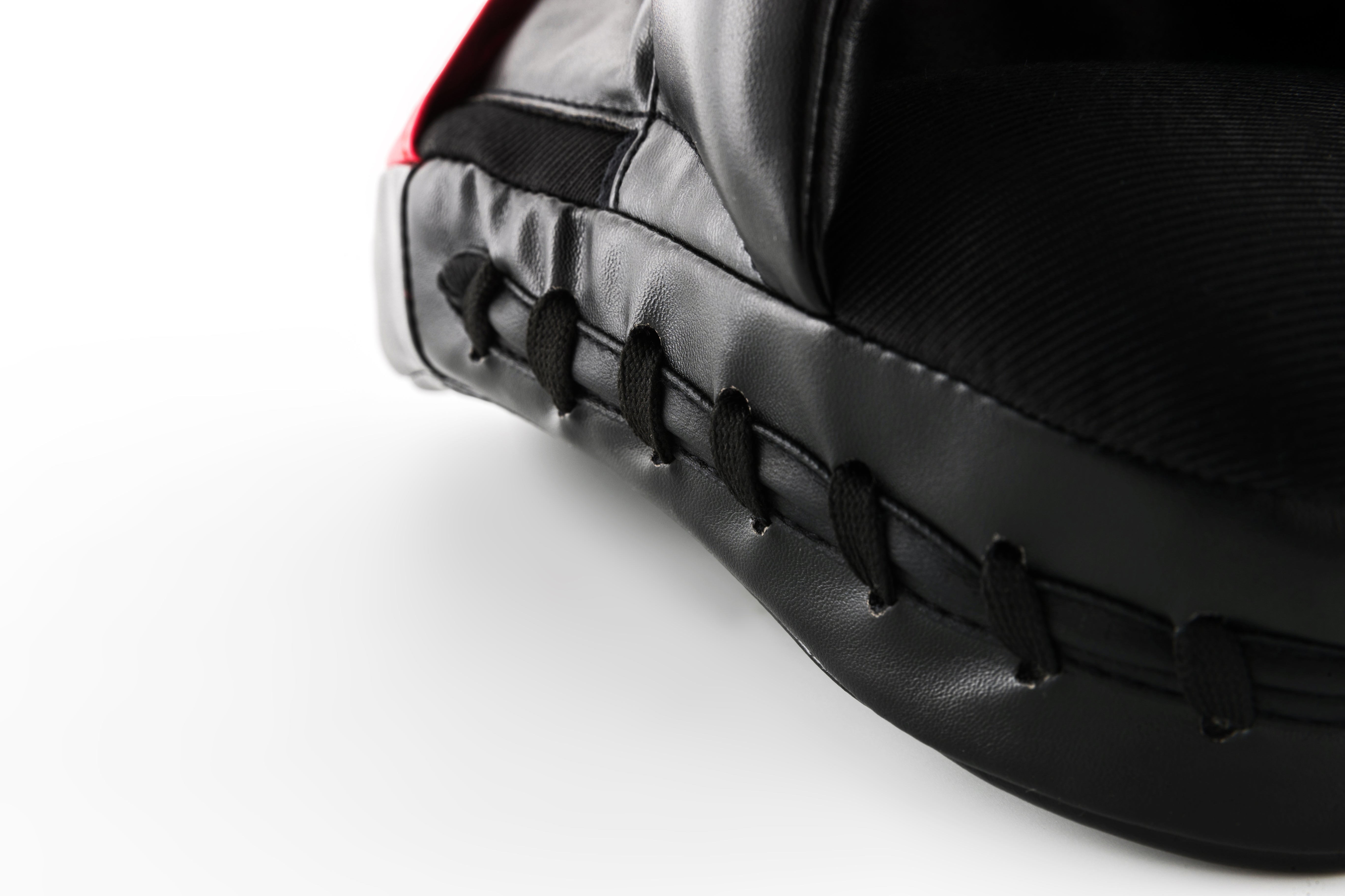 UFC Curved Focus Mitts