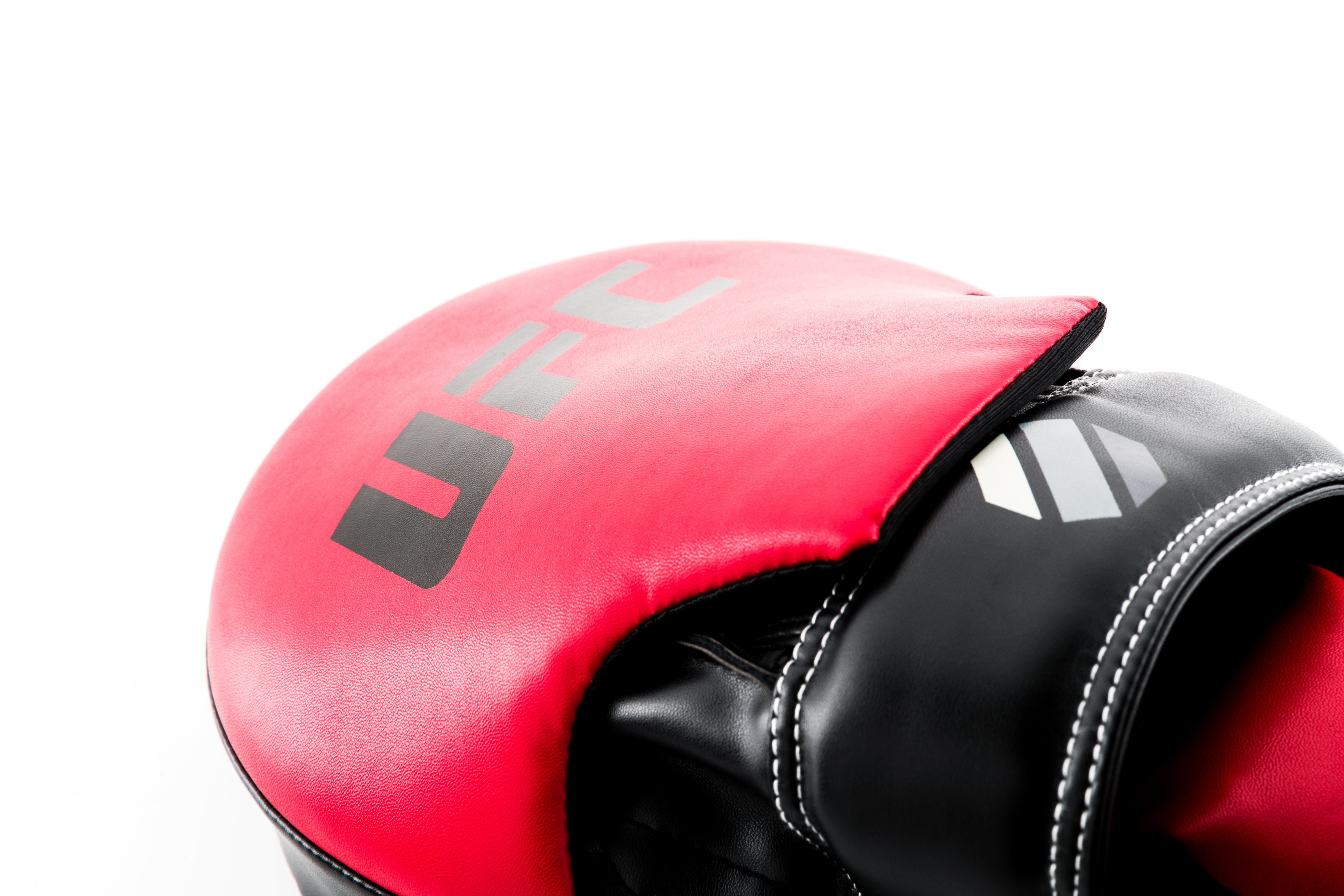 UFC Long Curved Focus Mitts