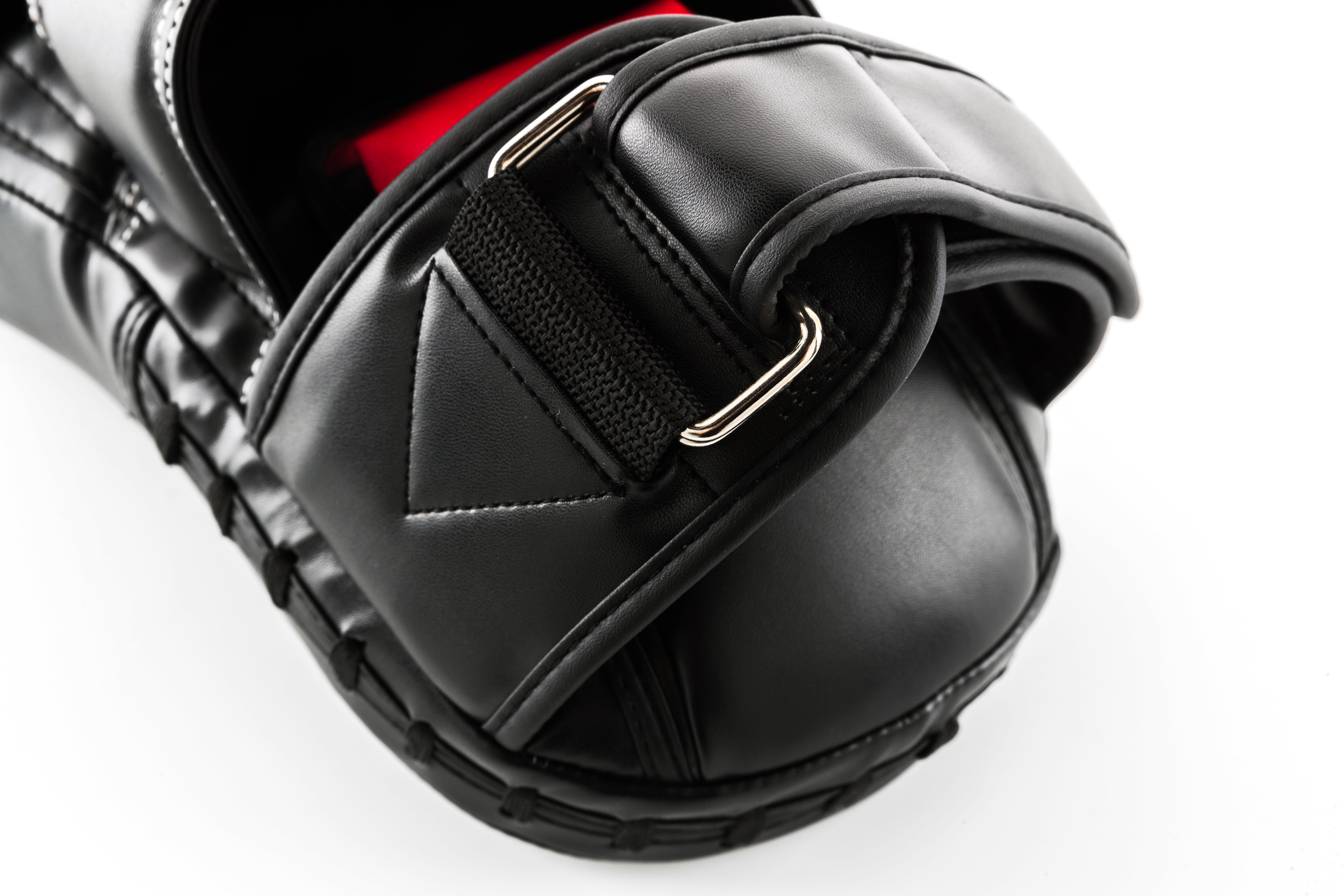 UFC Long Curved Focus Mitts