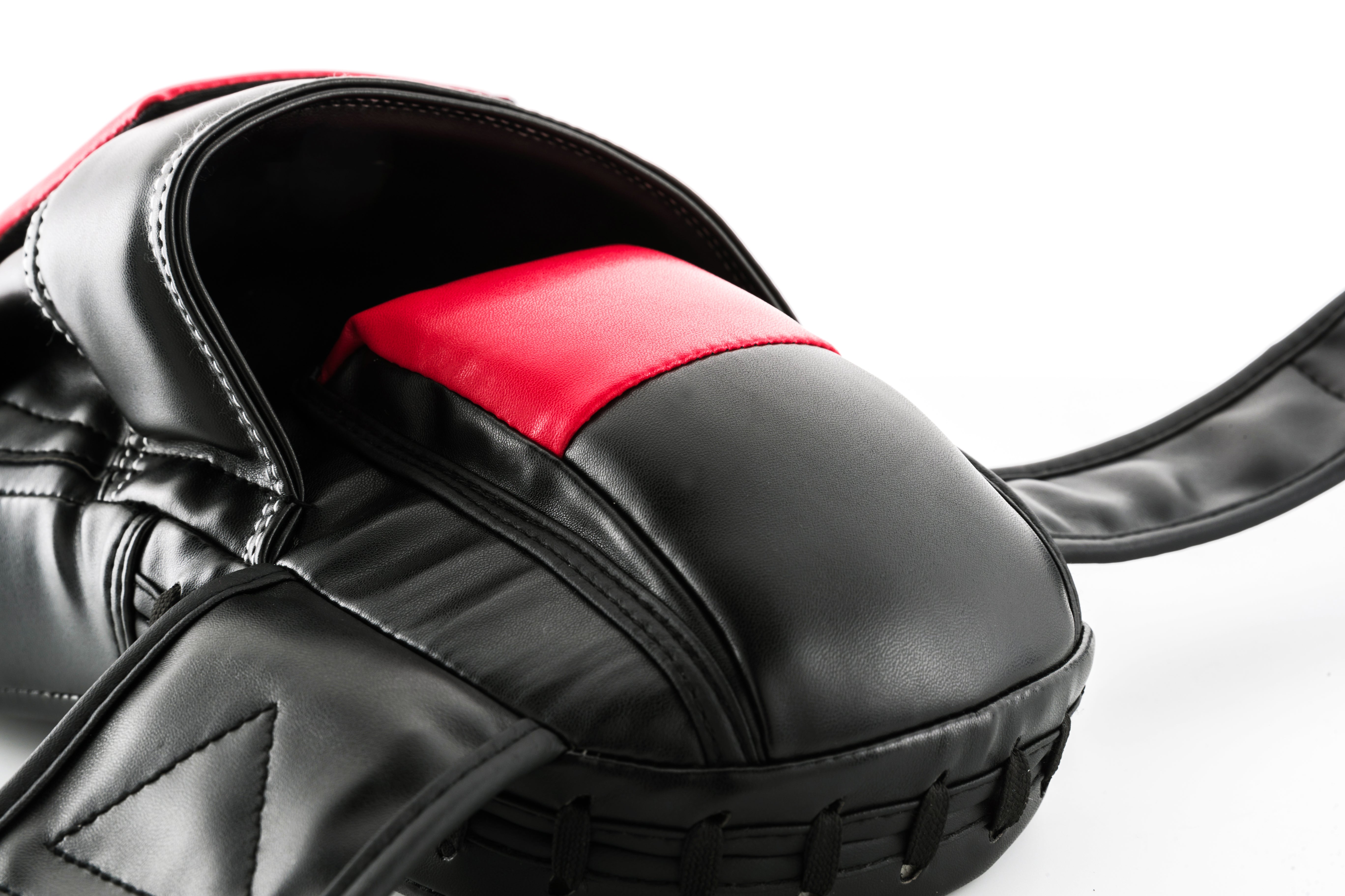 UFC Long Curved Focus Mitts