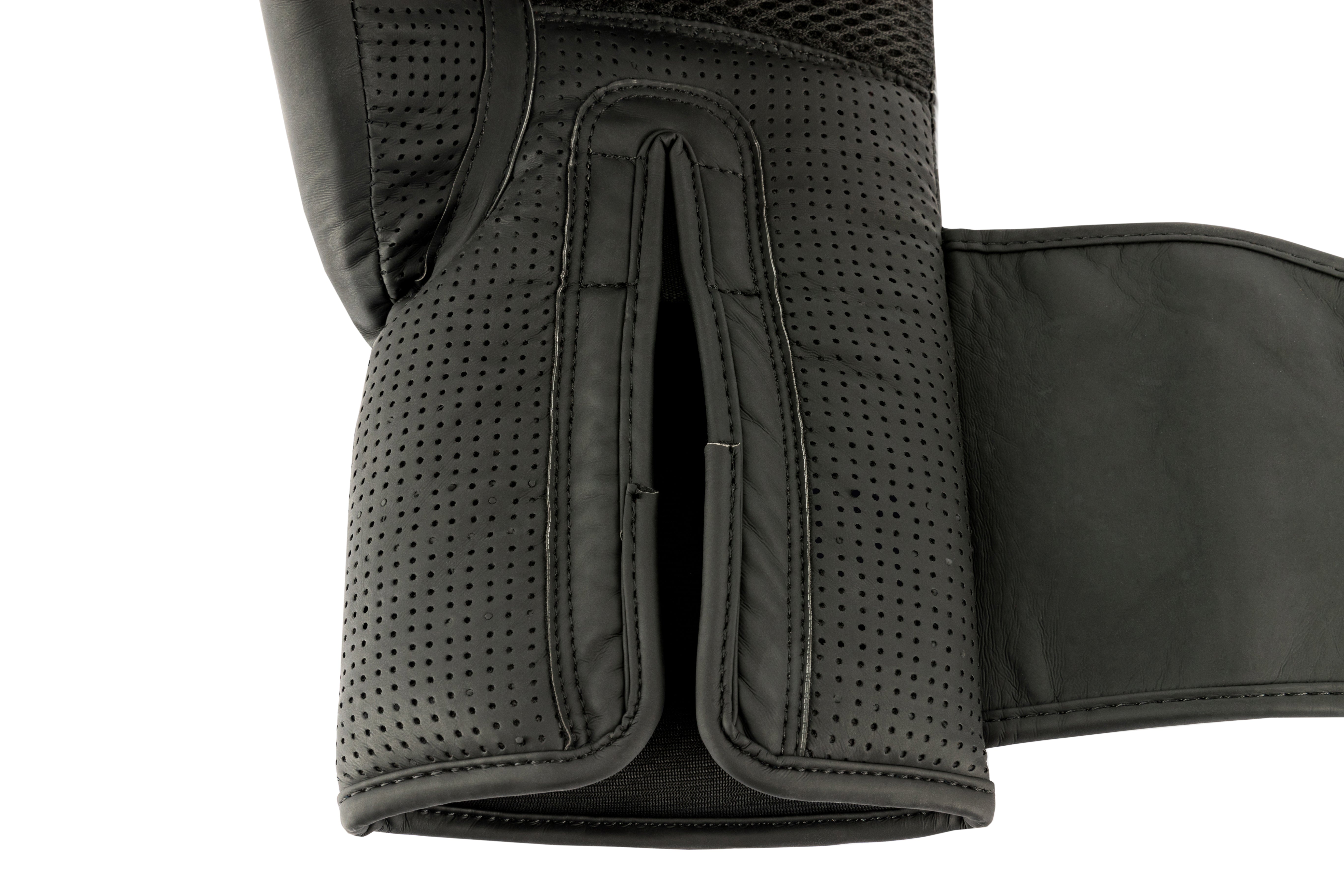 UFC Tonal Training Gloves