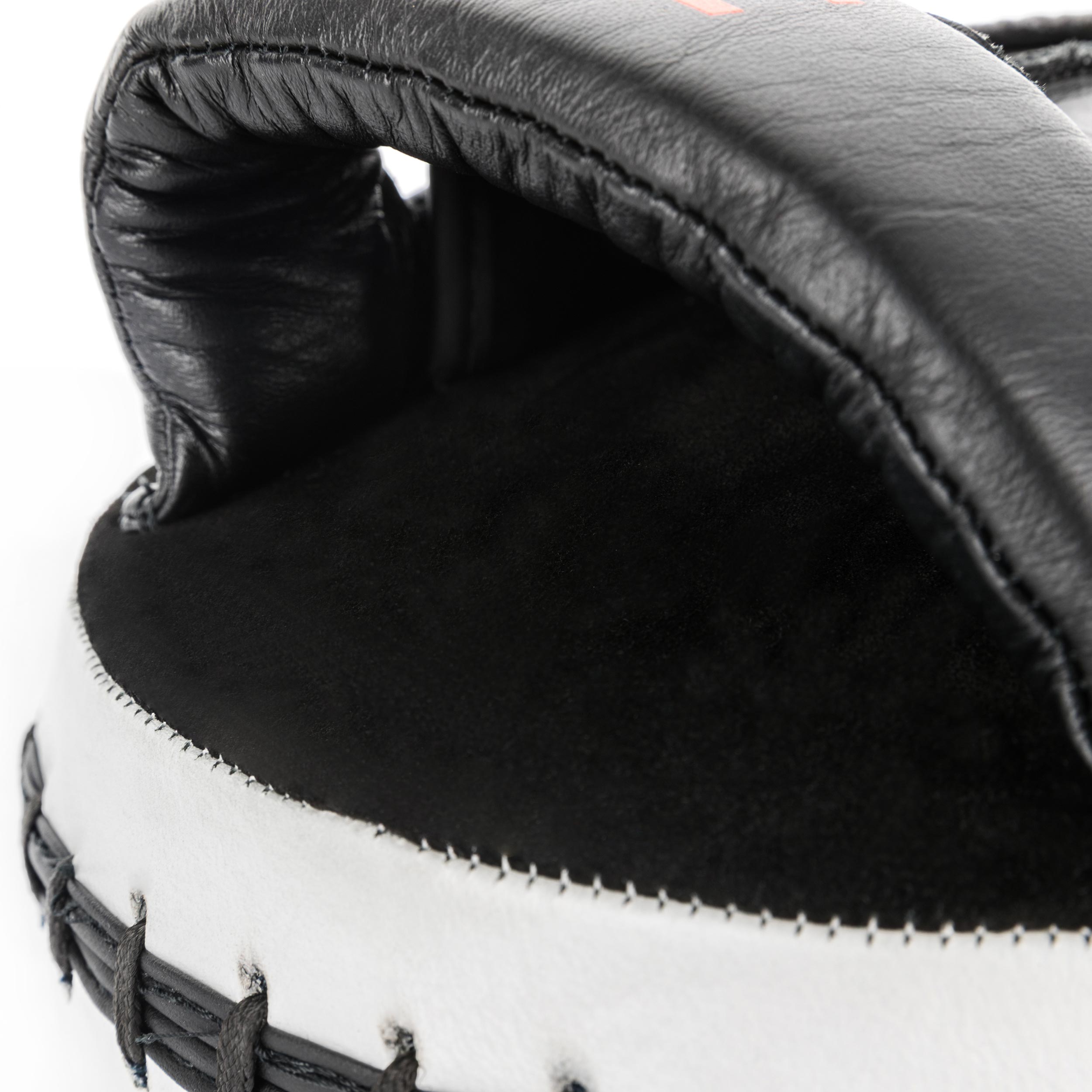 UFC Pro Air Mitts